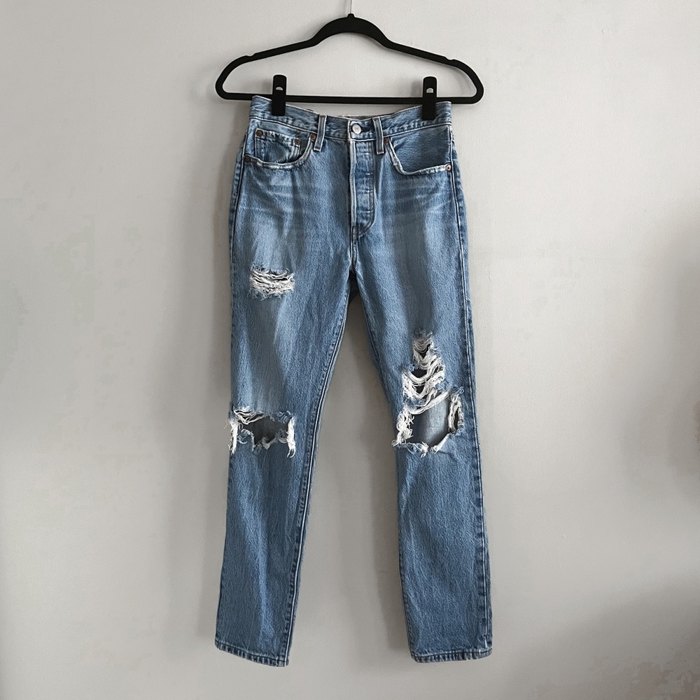 👖 Levi’s 501 S Distressed Jeans 👖